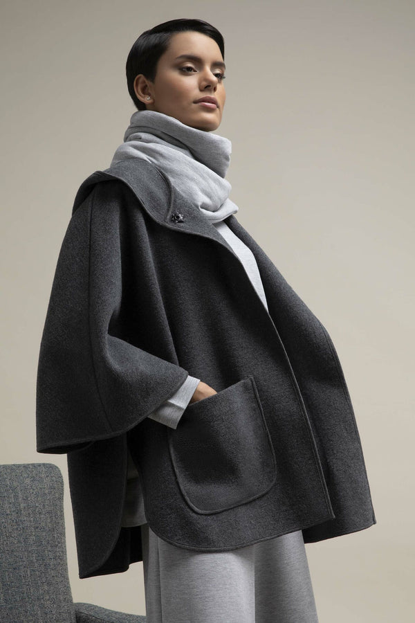 Made in Italy Wool Cape Grey - Caterina D.