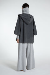 Made in Italy Wool Cape Grey - Caterina D.
