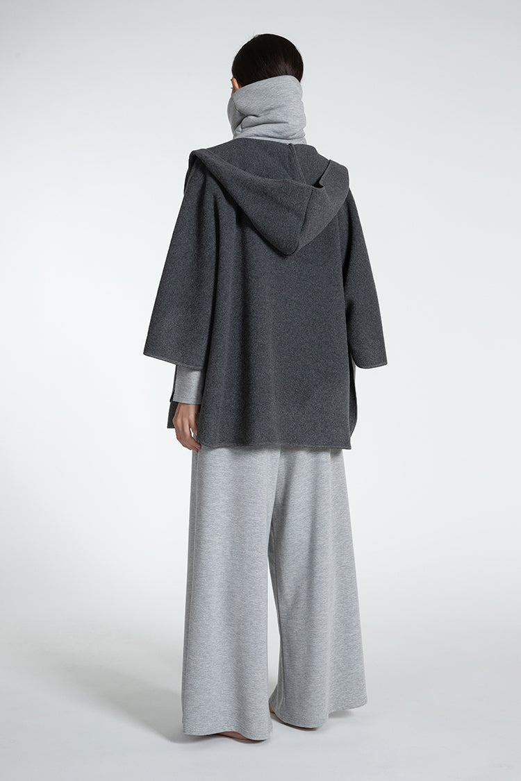 Made in Italy Wool Cape Grey - Caterina D.